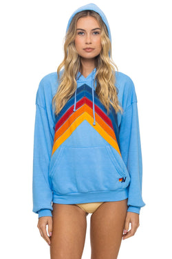 MOUNTAIN STITCH CHEVRON PULLOVER HOODIE RELAXED - SKY